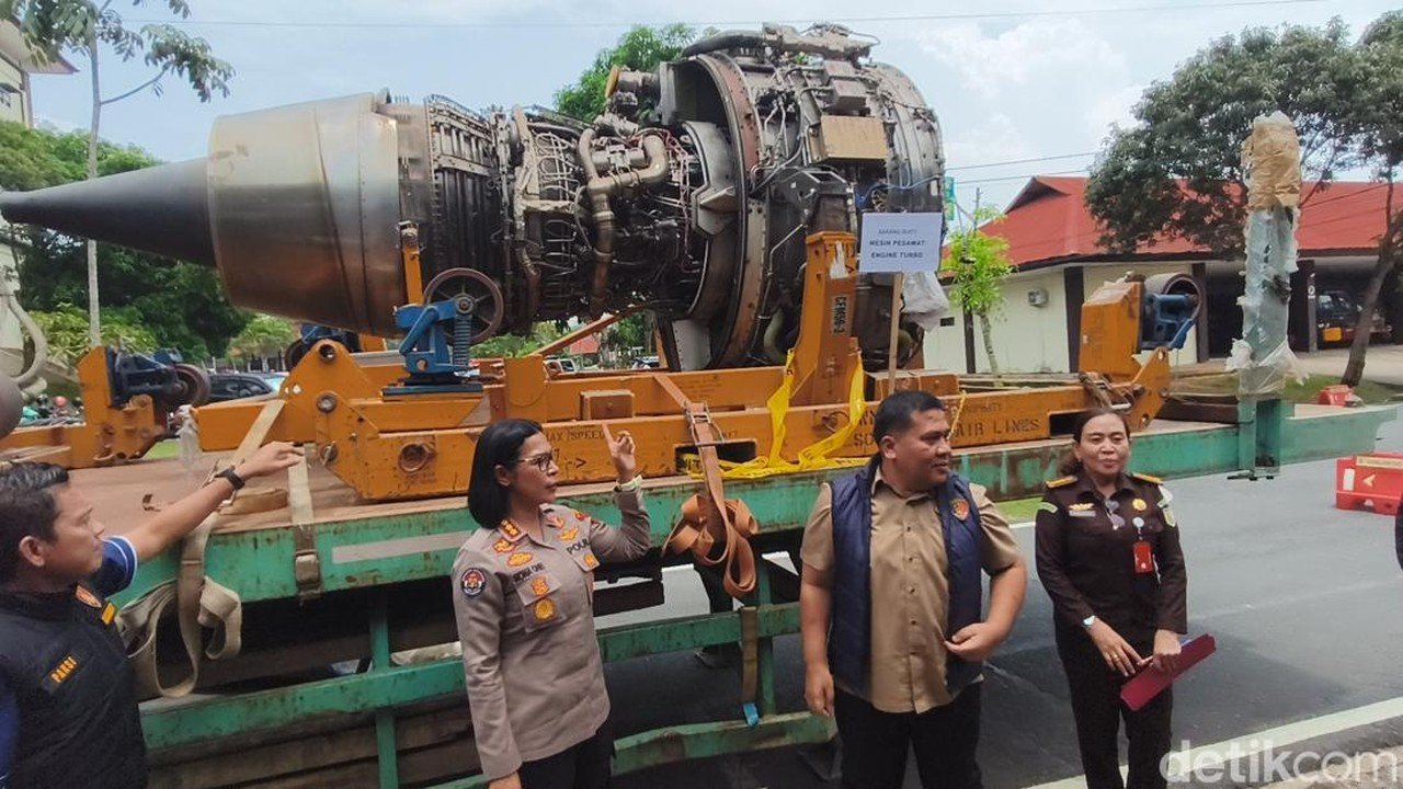 Sindikat Impor Mesin Pesawat Rp 30 Miliar ke Batam Dibongkar Polda Kepri