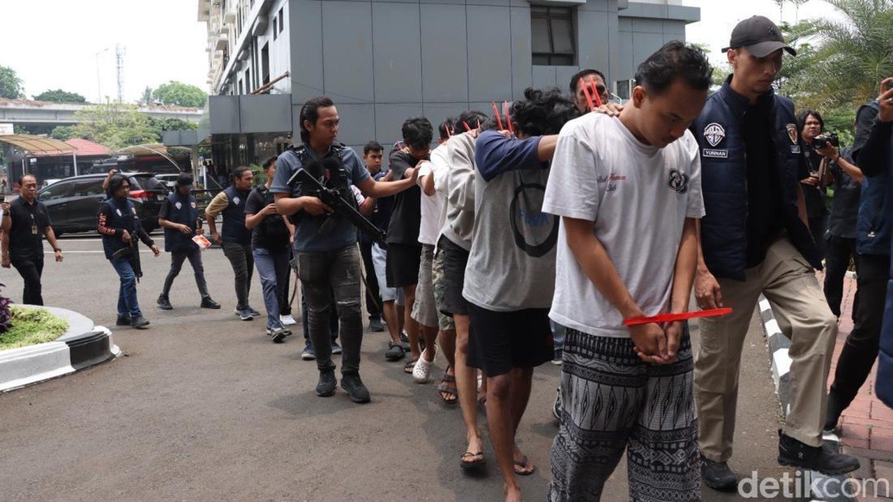 Tawuran Maut Empat Geng di Jakbar Dipicu Tantangan Medsos