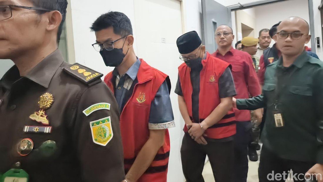 Wakil Bupati Indramayu Ditahan Atas Kasus Korupsi Tunjangan DPRD
