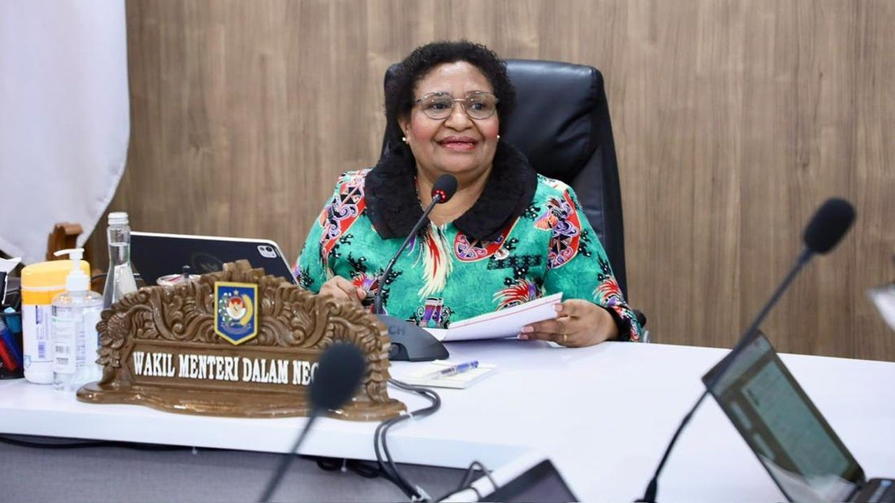 Wamendagri Pastikan Dana Otsus Papua Tepat Sasaran untuk Masyarakat